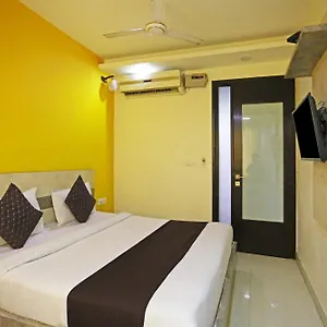 **** Hotel Star Inn-near Delhi Airport India